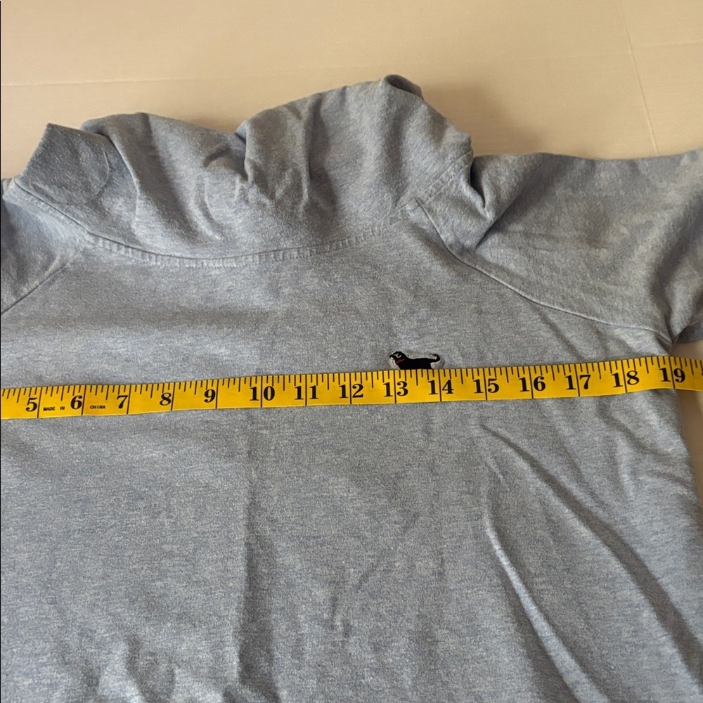 THE BLACK DOG Light Blue Pullover Sweatshirt - Picture 10 of 11